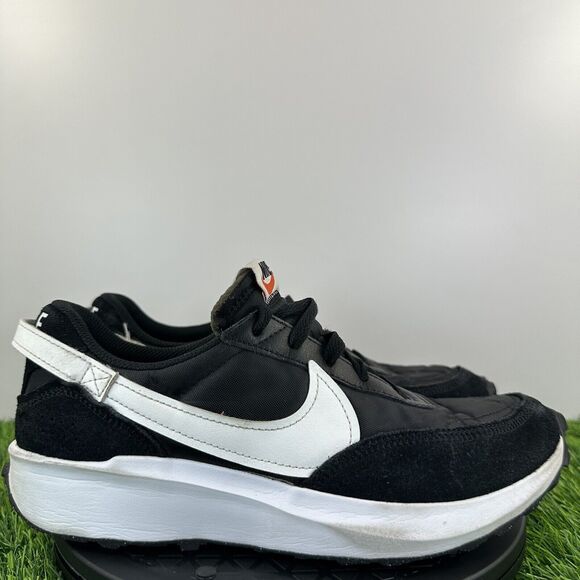 Nike Shoes - Nike Black Sneakers Classic Style